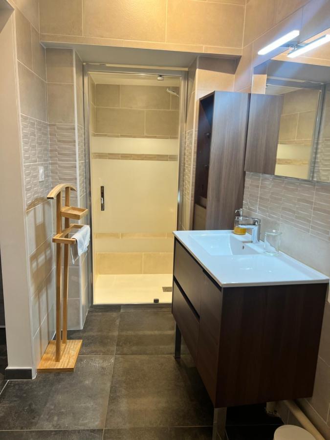 ואנה Les Suites Du Colonel מראה חיצוני תמונה